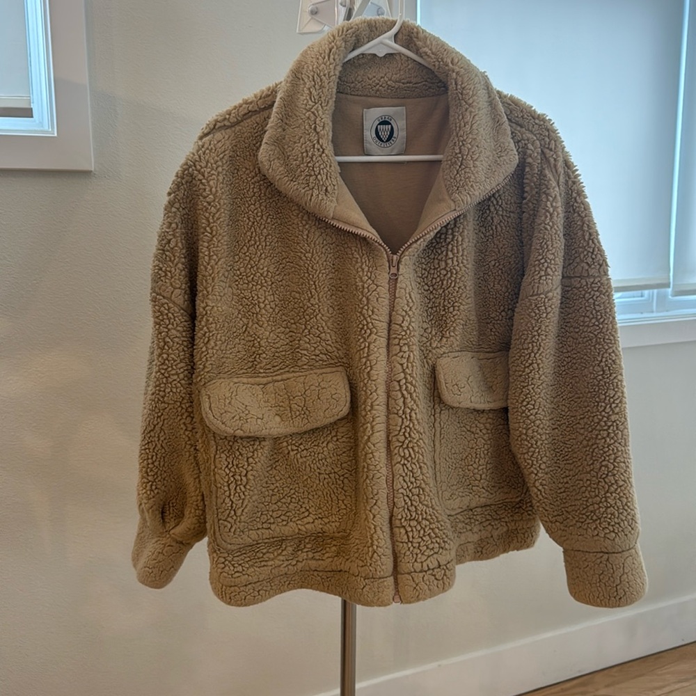 Urban Outfitters Teddy Cropped Jacket Size Small